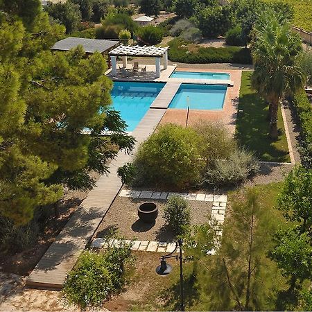 Villa Carcano Trani Buitenkant foto